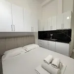 Xhani Boutique * Durrës
