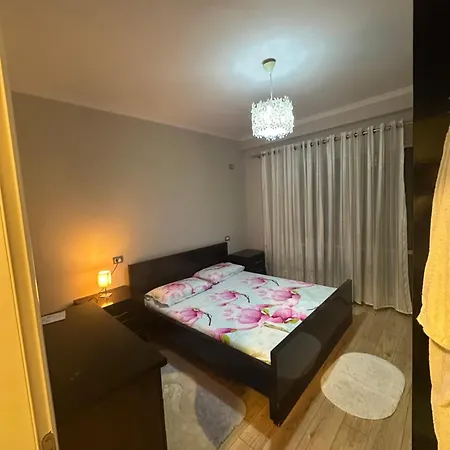 Xhani Boutique Гостевой дом 3*