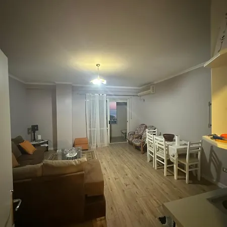 Xhani Boutique Гостевой дом Дуррес